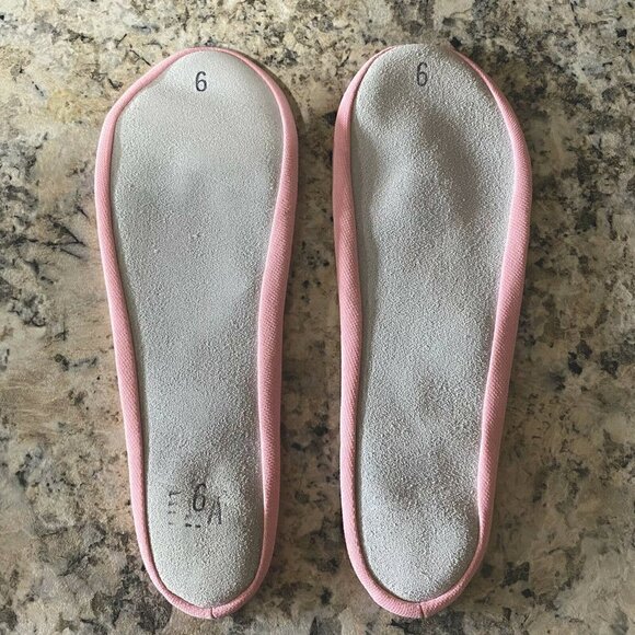 Dance Slippers Size 6 Suede Leather, Nylon, Cotton Pink Washable. - Picture 2 of 2